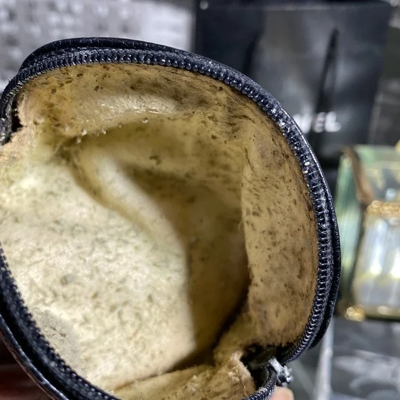 Authentic CHANEL Timeless CC Caviar Coin Purse - Picture 14 of 16